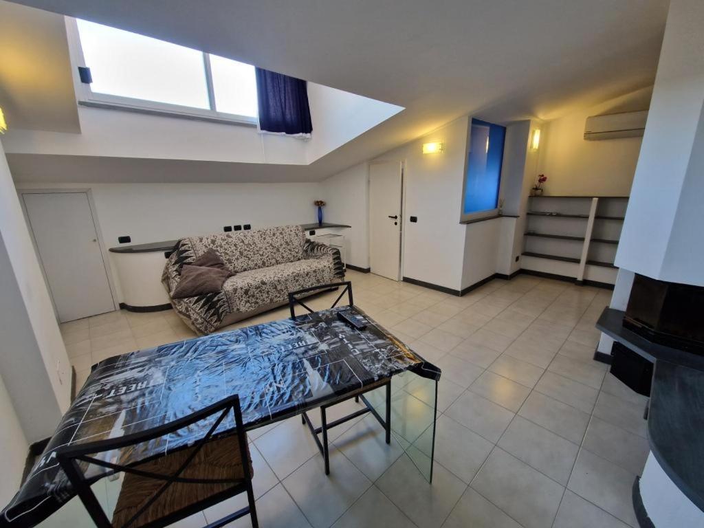Mansarda Stefania Apartment Ameglia Luaran gambar